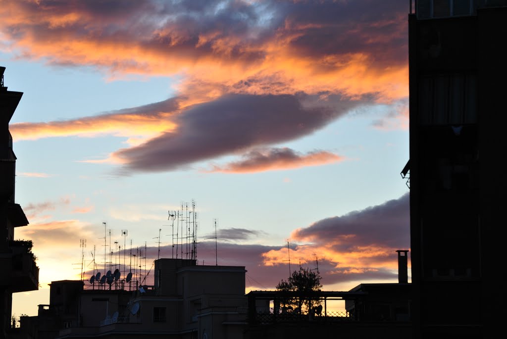 Il Tramonto a Roma by animaerrante