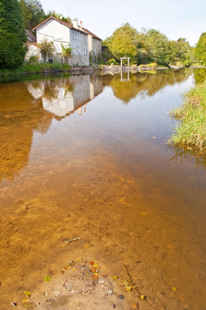 Le Moulin, Pontarion by Hagey