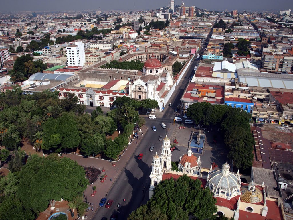 Fotografía aérea, Puebla, Instituto Cultural Poblano by SIVIN