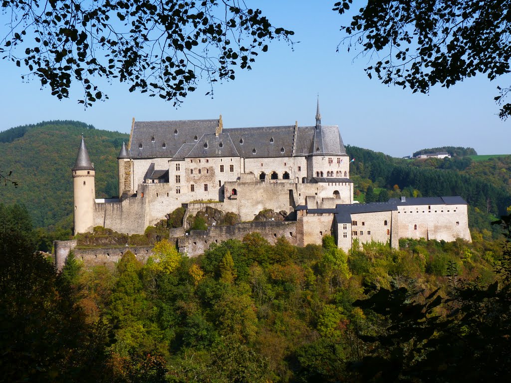 Château de Vianden by Rudy Pické