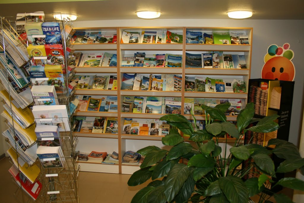 A lot of brochures / Valkeakoski tourist office 24.09.2010 by Markus Nikkilä Photo…