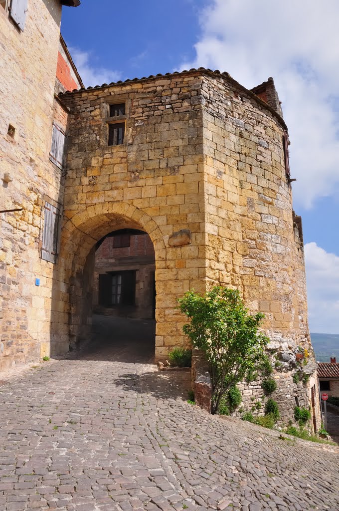 Cordes-sur-ciel by frlava