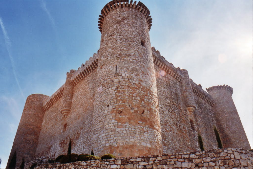 Castillo de Torija by Jose Miguel