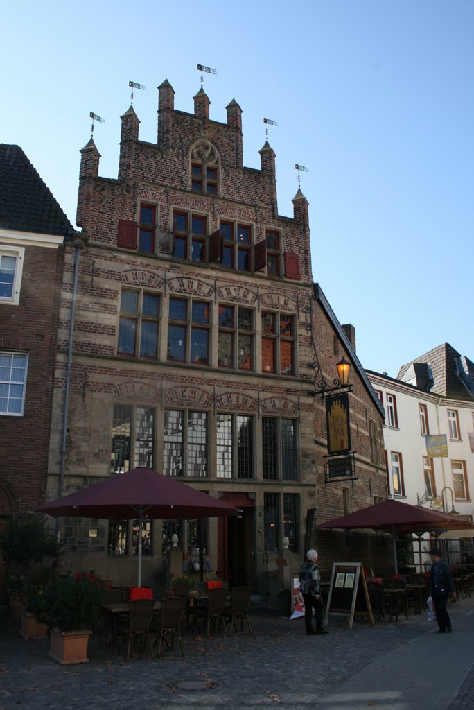 Gotisch Huis (Xanten) by Toerisme Geel