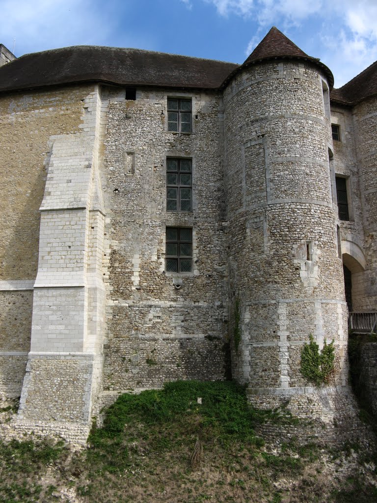 Château d'Harcourt - Logis seigneurial by Laurent Guyard