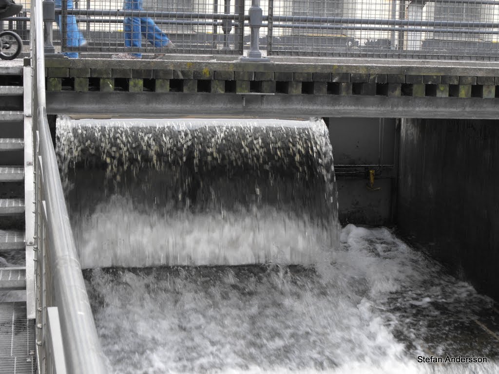 Vattenfallet i Motala srtöm industrilandskapet Norrköping by stefan andersson