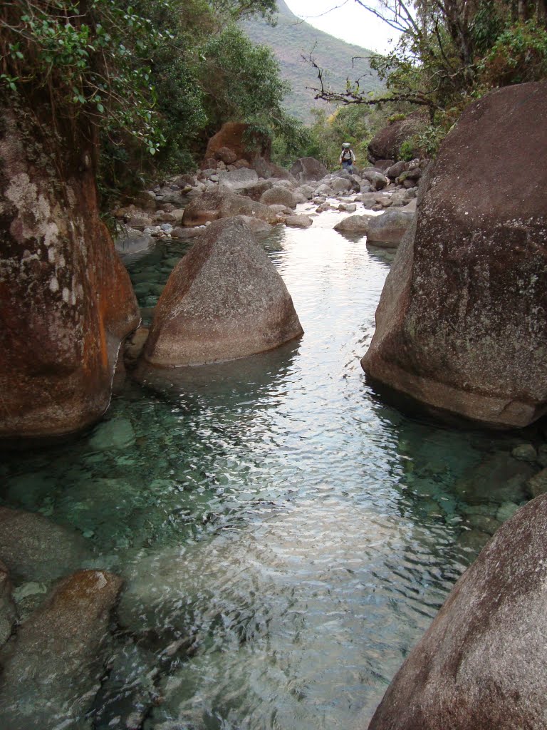 Travessia da Serra Fina de sul a norte - Cada poção mais lindo que o outro by Augusto de Carvalho