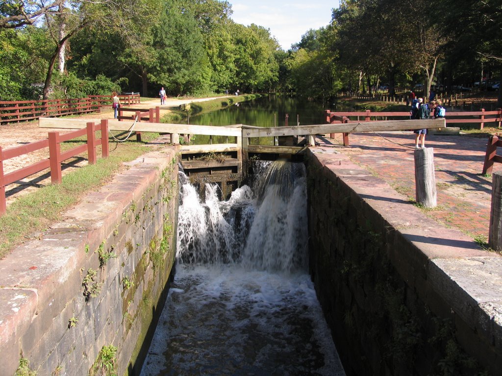 Great Falls Lock by zman01