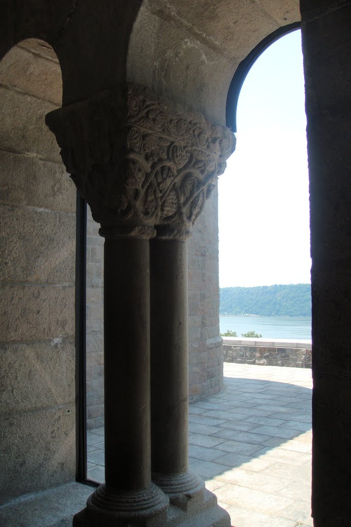 THE CLOISTERS NEW YORK by agrwcepeda