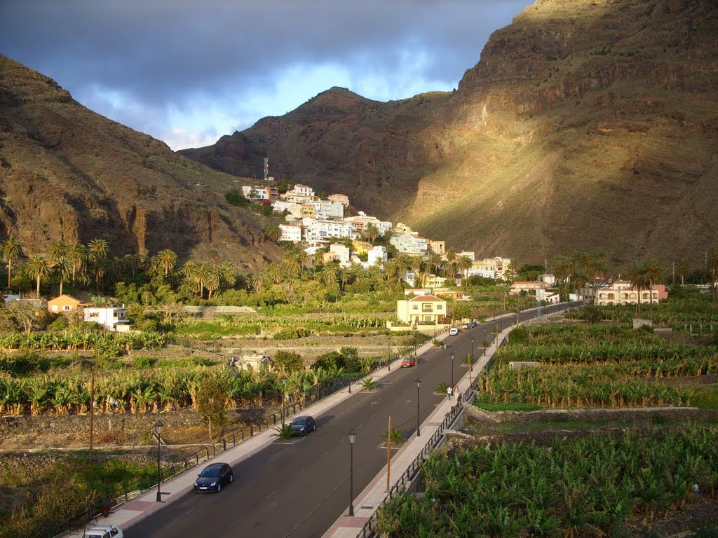 Valle Gran Rey by Jonas Bostelmann