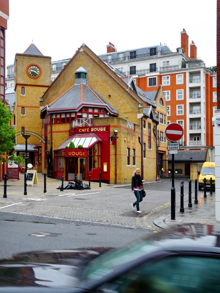 Kensington, London, UK: by Nicola Europa 2010