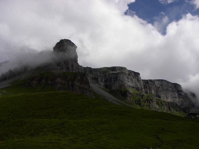 Klausenpass (Switzerland) by Pieter en Marianne van de Sande