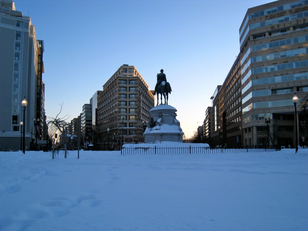 Thomas Circle in snow by ejc17