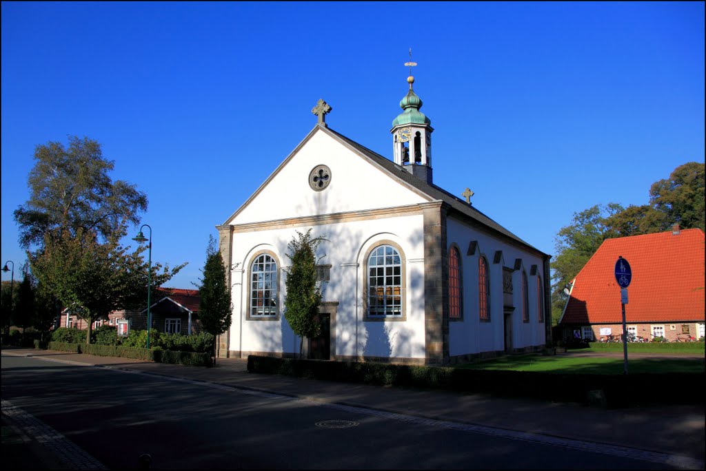 Lage: Hervormde kerk by © Dennis Wubs