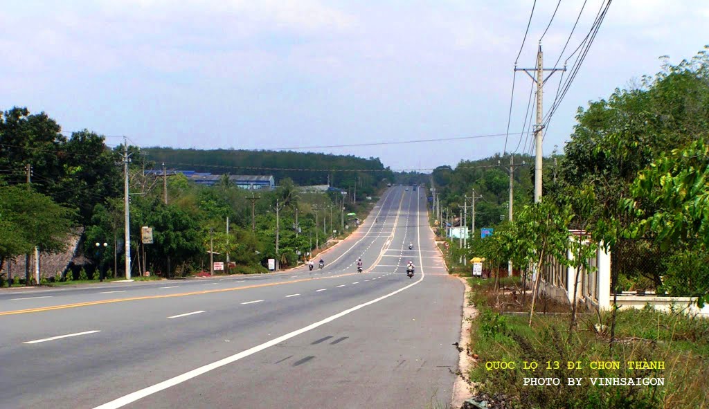 Quốc Lộ 13-hướng về Chơn Thành by vinhsaigon01