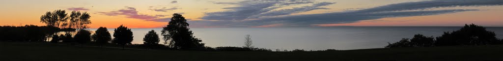 Before Sunrise at Pickering Beach, Ajax, ON, Canada by Auggie