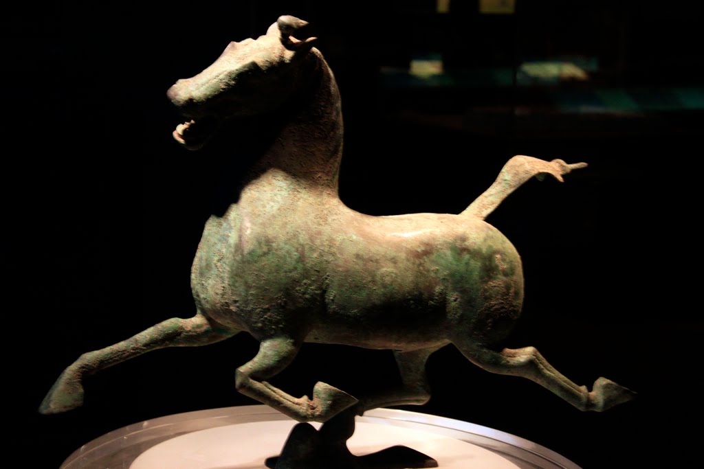 The Flying Horse of Wuwei by Byrnzie