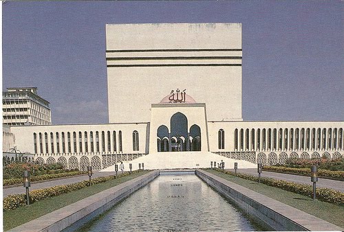 National mosque of bangladesh by robiul alam