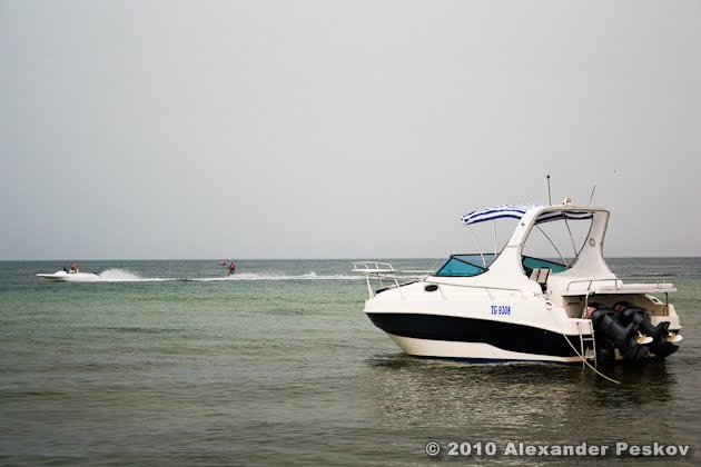 Boss boat) by Alexander Peskov