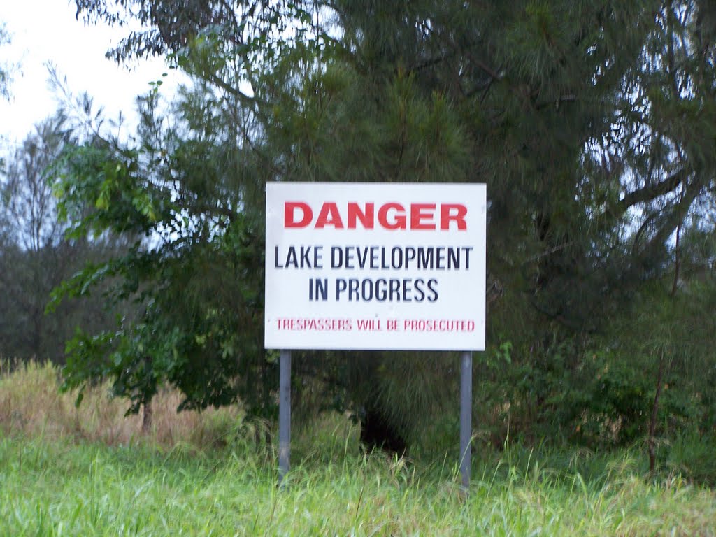 Priors Pocket Road, Priors Pocket, Queensland (south end) by Patrick Wood