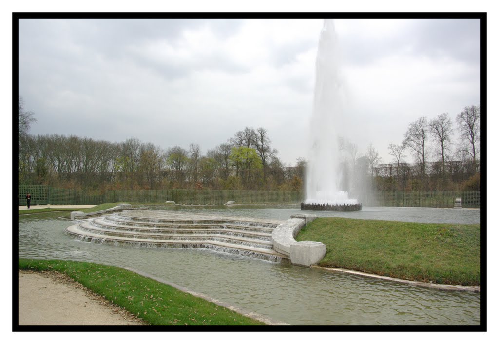 Les Grandes-Eaux du Palais de Versailles by ivanovitch73