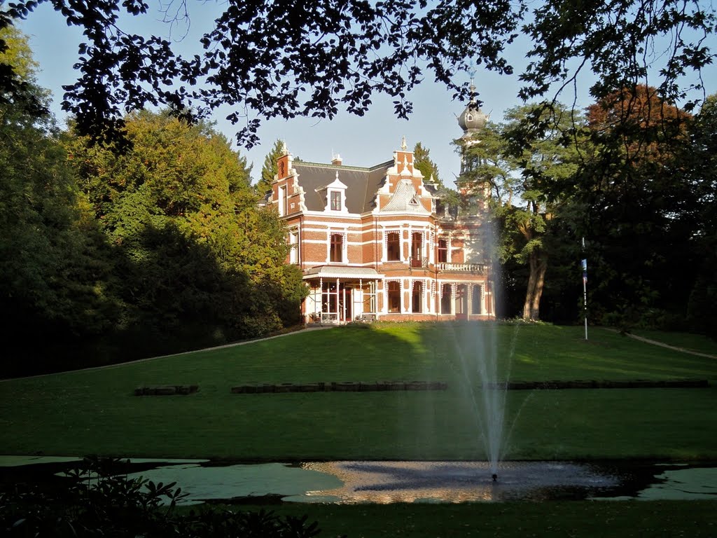 Villa Berg en Dal van het Apostolisch Genootschap, Baarn by ednl