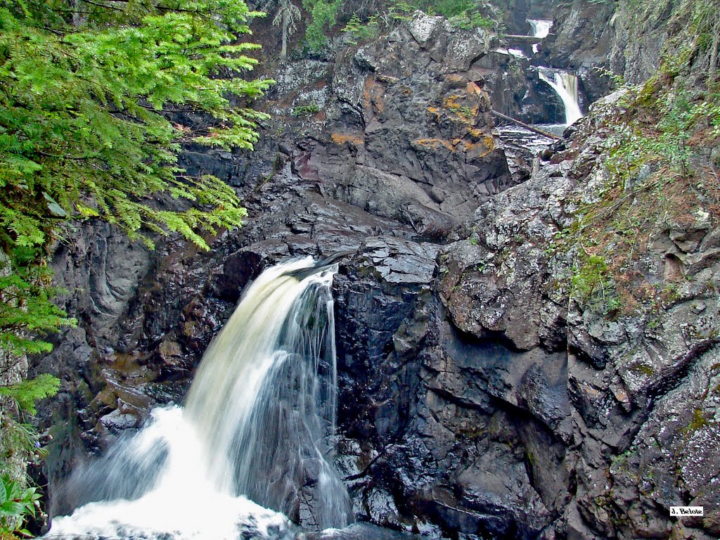 Superior Hiking Trail: Falls in the Cascade River by J Belote