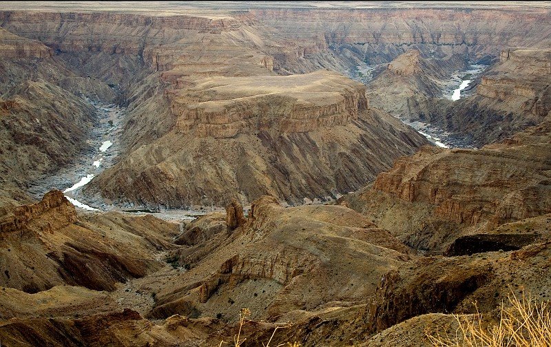 Fish River Canyon , Namibia. by www.koeves.mynetcolo…