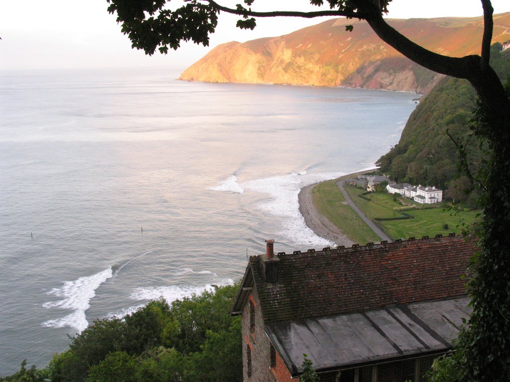 From North Walk, Lynmouth by Gareth Evans