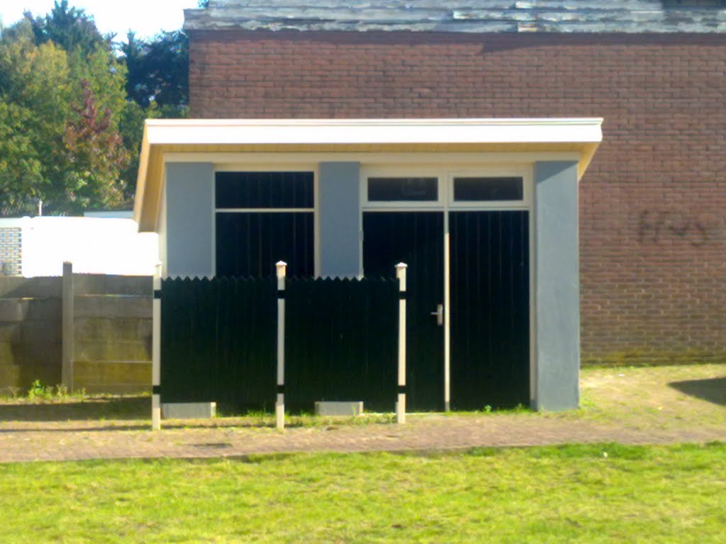 Old Train Station Denekamp - Toilet Block (1903) by kayschutte