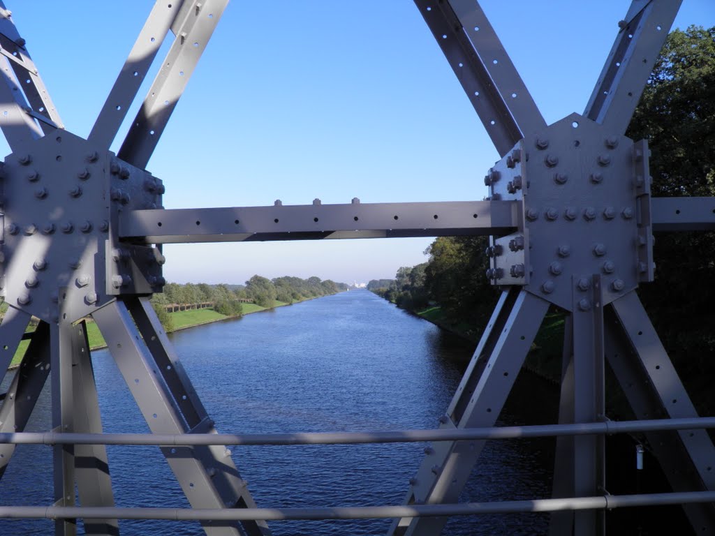 Gezicht op Lochem vanaf Baileybrug by jan seinen