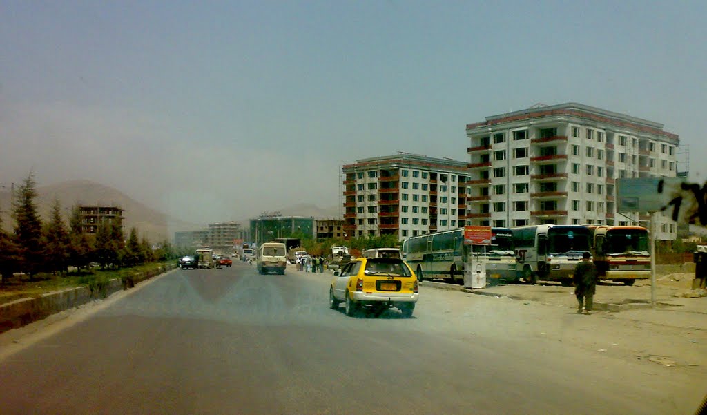 Road to khairkhana maena by Stoman Niazi