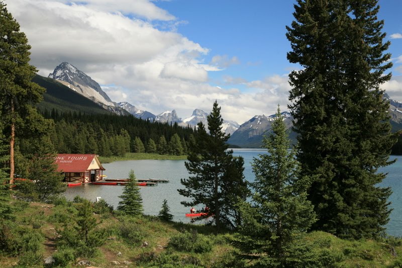 Lake Maligne by FotoBen