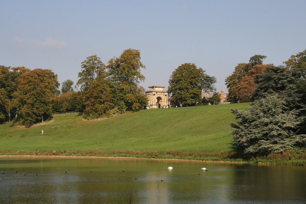 Blenheim Palace, Woodstock gate by brian daniels