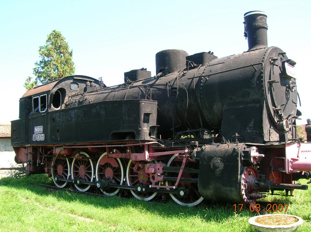 Steam-locomotive museum, Sibiu by raduconstantin