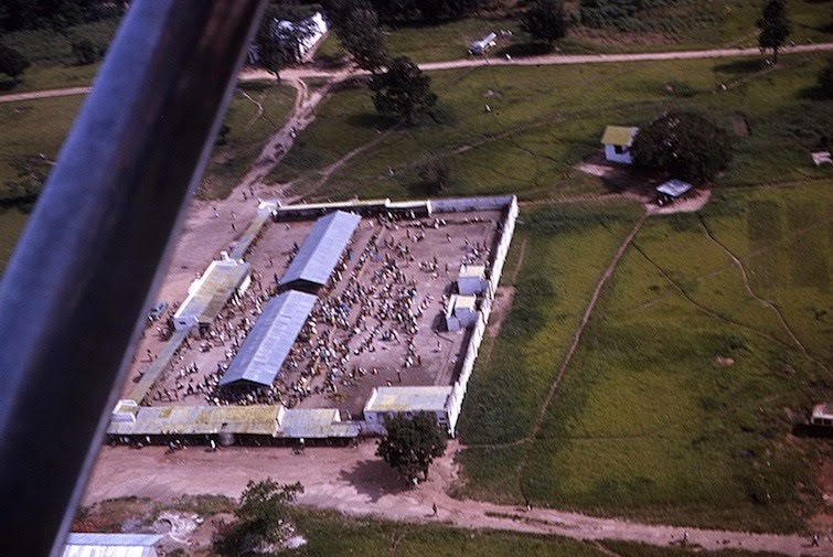 Arua Market 1963 by Walter Deshler