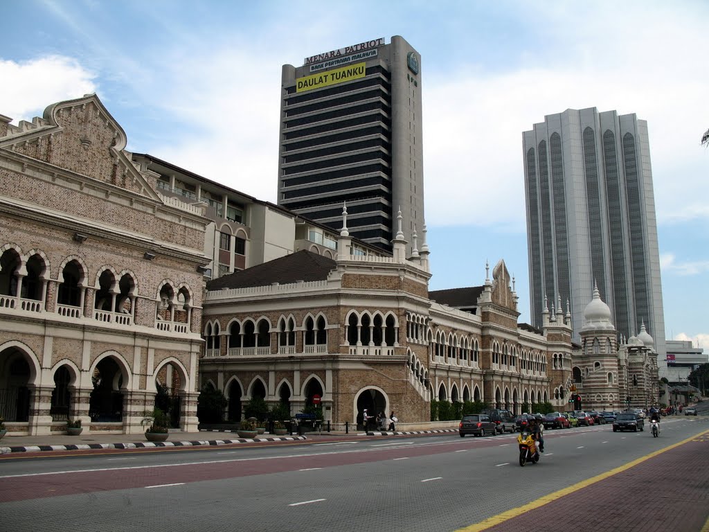 Kuala Lumpur, 2007 by Dang Chau Phien