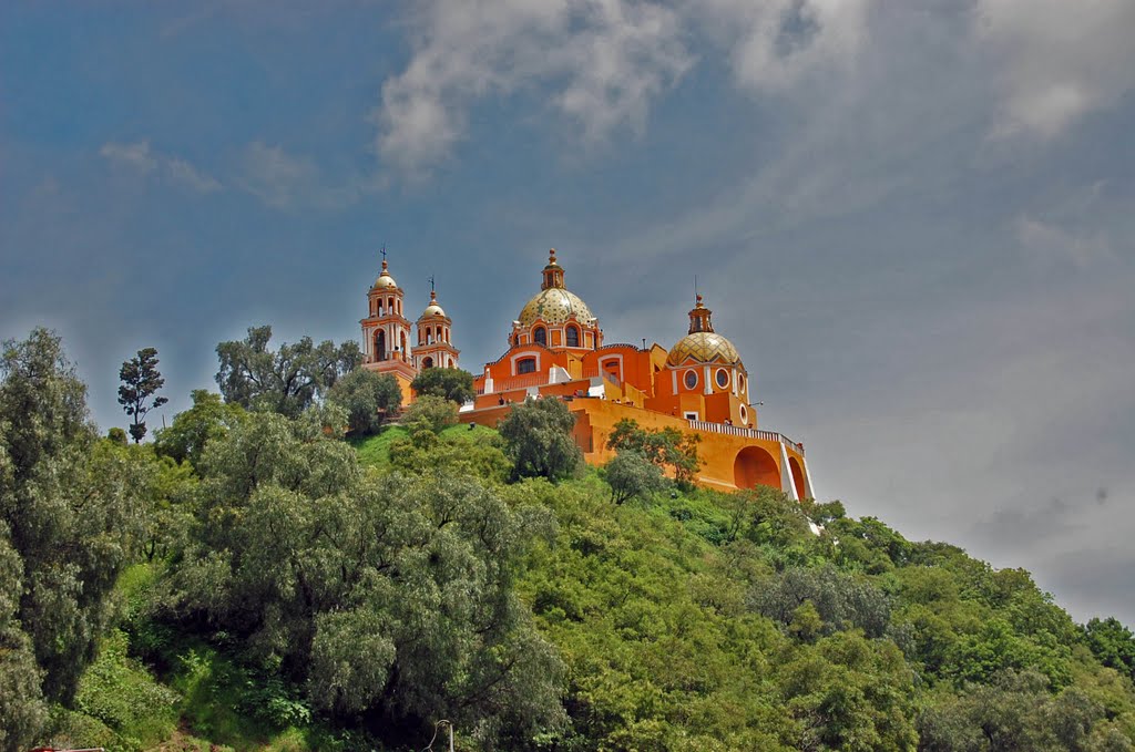 Cholula con Aura by Jaime Santos P.