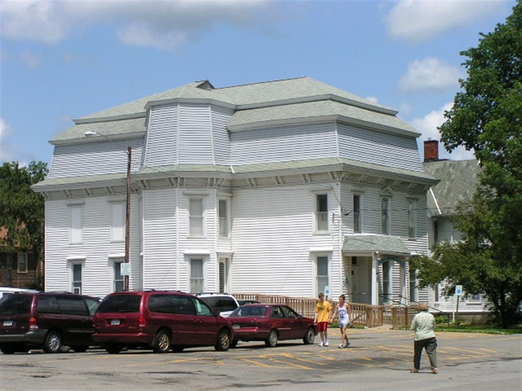 (copyrighted) mansard roof by Geraldine Clark