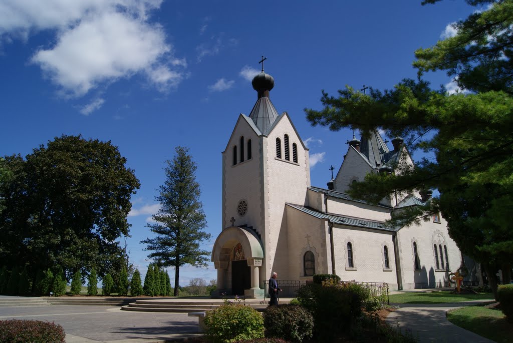 St. Sava Serbian Cemetery by dccoulthard