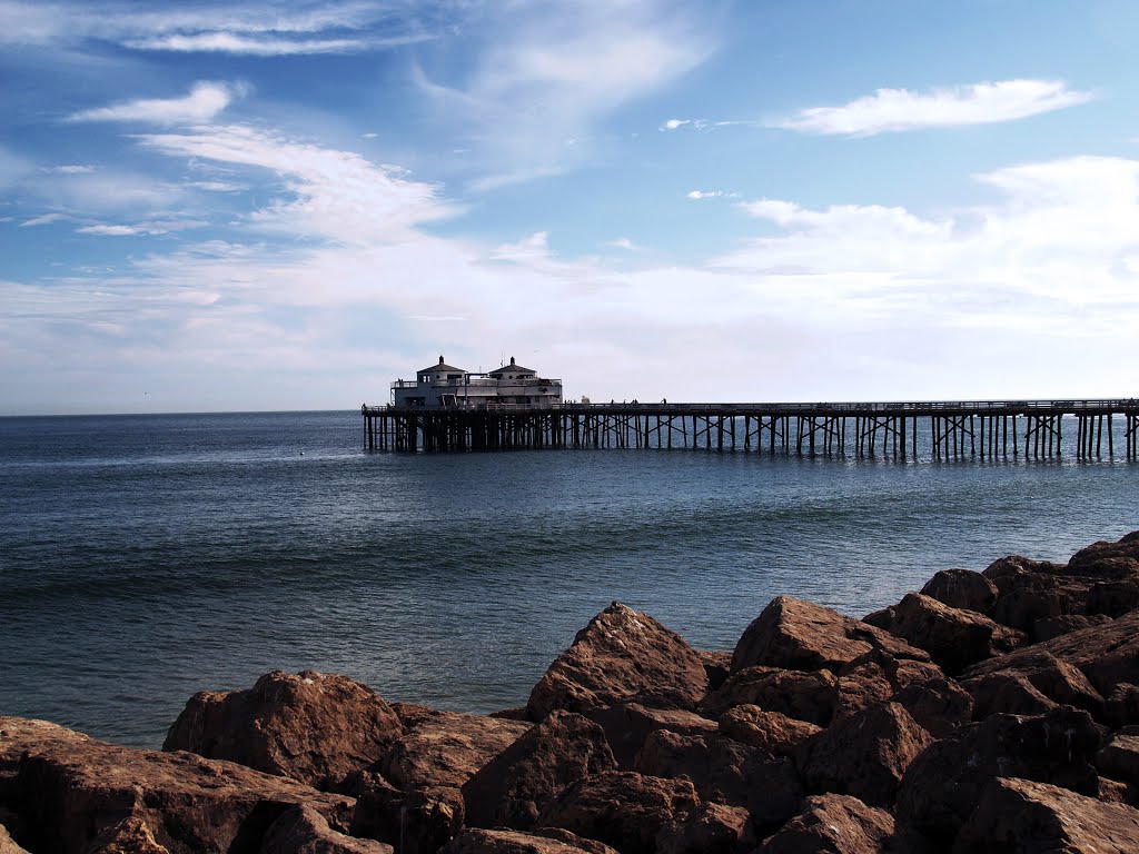 Malibu, CA by John Sk