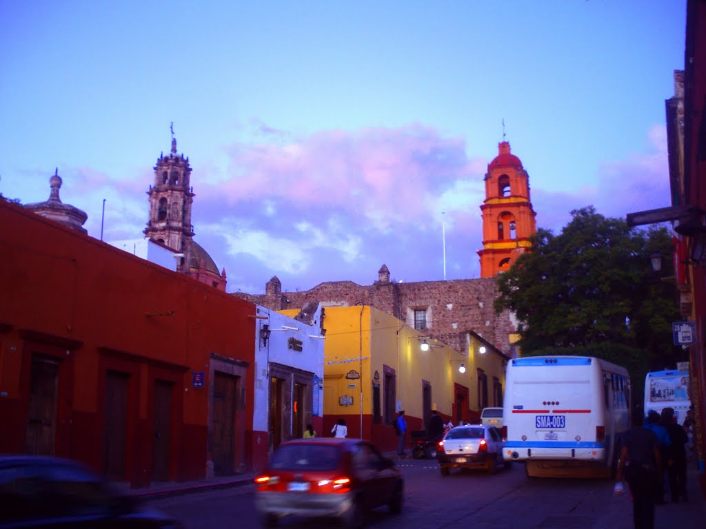 Una calle de Sn Miguel by arcienza