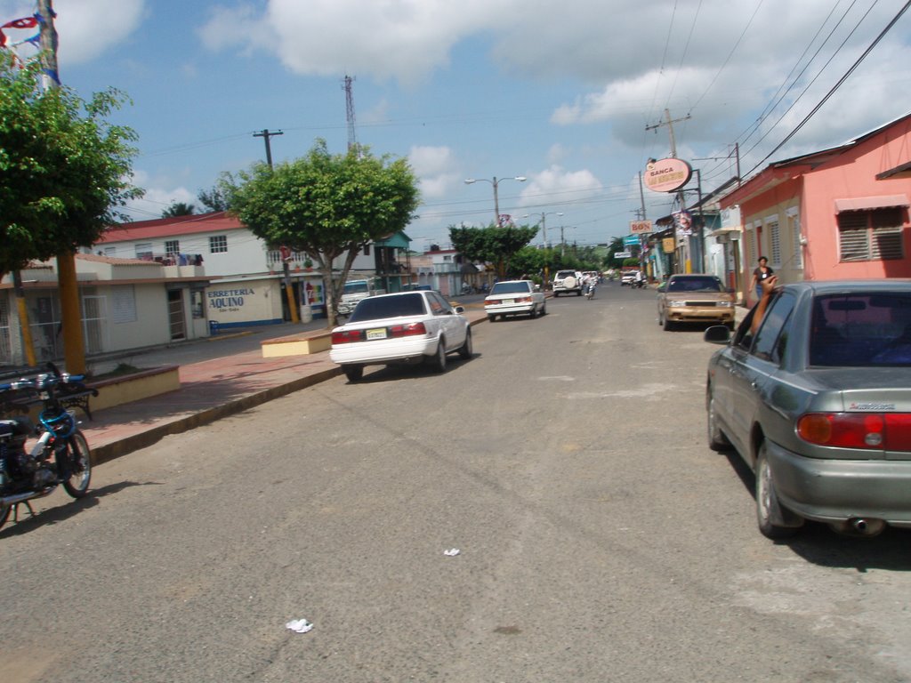 Rep. Dominicana, San Francisco de Macorìs-Pimentel Blvd. by Diego Santander