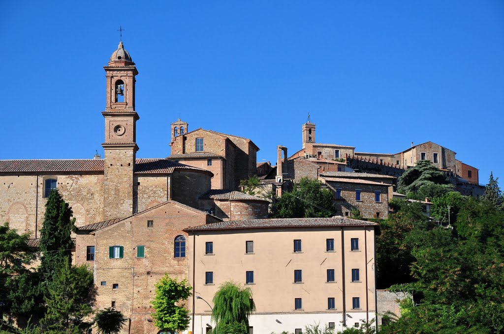 Montepulciano (SI): scorcio del centro storico (08-08-10) by Renato Pantini