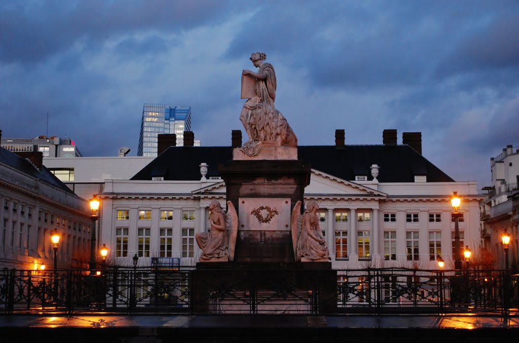 Patria Statue by Nikolay Ivanov