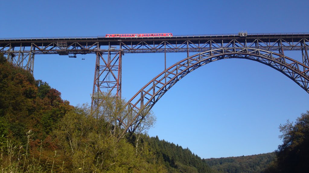 Müngstener Brücke Solingen by Solingen