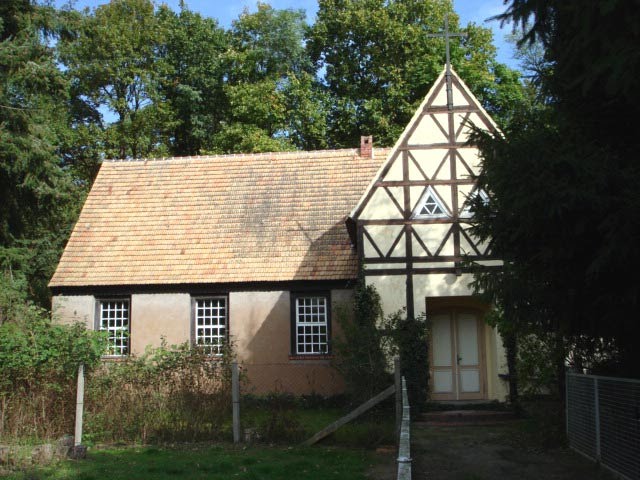 Neubrück - Dorfkirche by rotofo