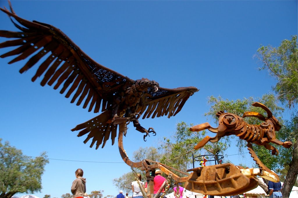 Gotcha! Recycled farm machinery at Lockhart by snucklepuff