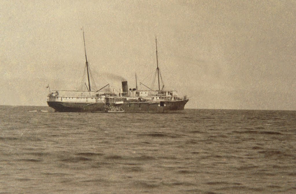 Vapor AMAZONAS, Puerto Montt, 1893 by horacioparrague