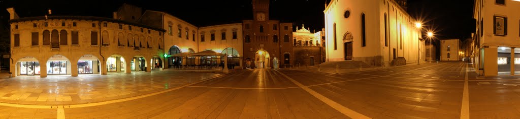 Piazza Oderzo by Night by IZ3JIO #